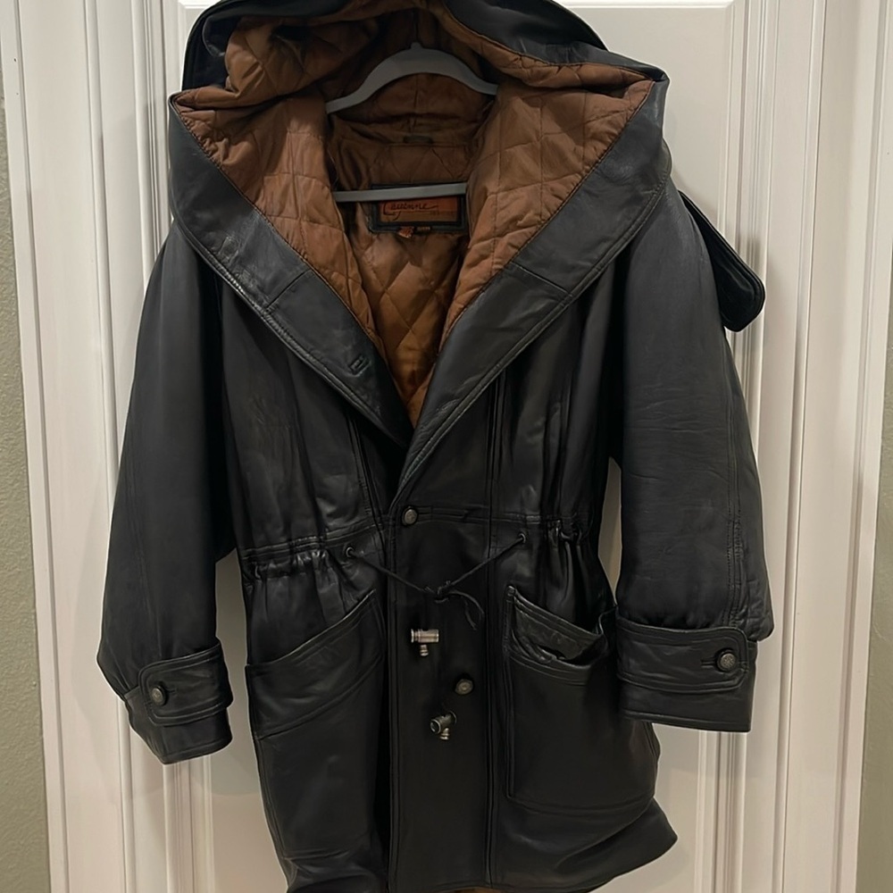 Cayenne Leather Black Hooded leather jacket quilted size small trench coat